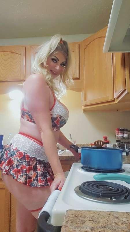 erotiqued image #7