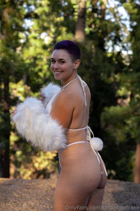 kitthebeefcake image #0