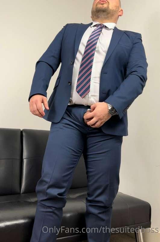 thesuitedboss image #6