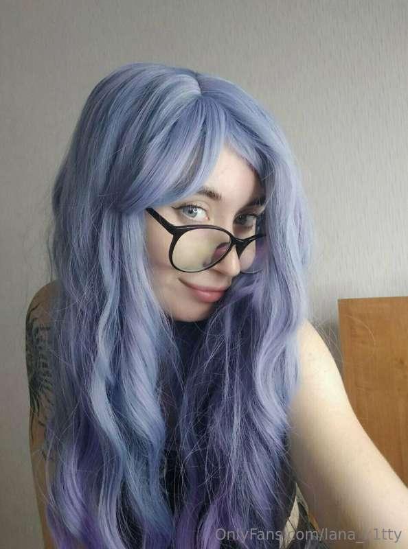 I want a change... Maybe change my hair color? How do you li..