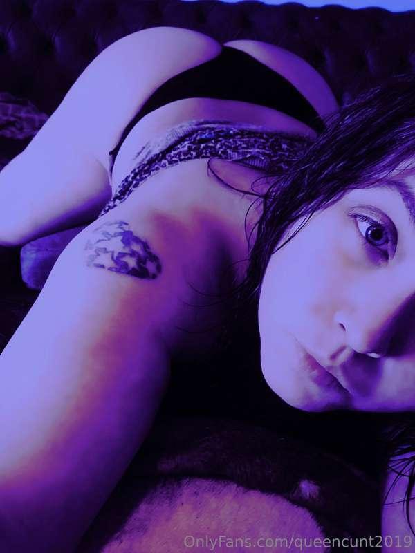 queencunt2019 image #2