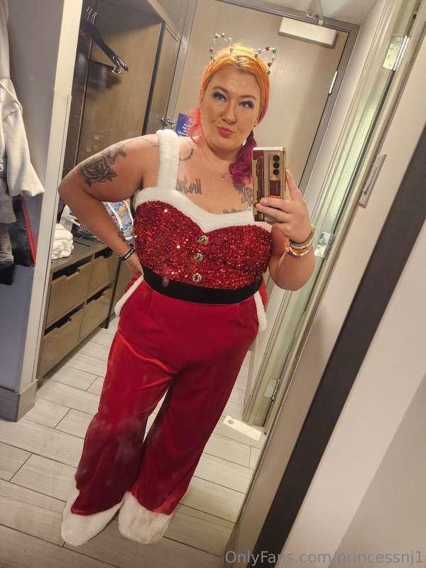 Ho Ho Ho Mrs Clause needs some love too....
