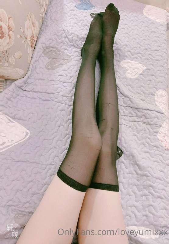 Who love my legs? ❤️😘