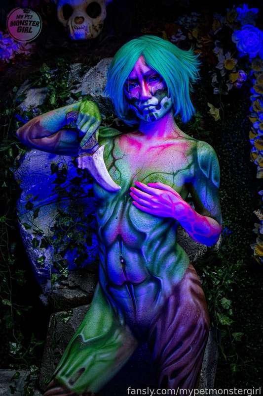 mypetmonstergirl image #1