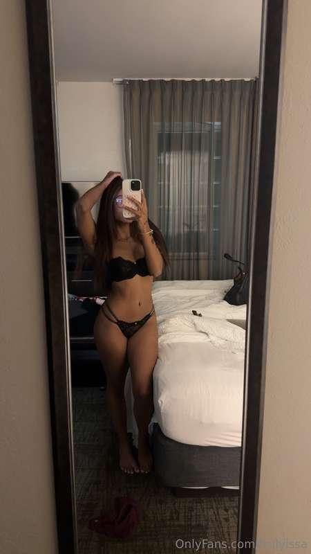 Hi so i will get to customs and get back to going live and s..