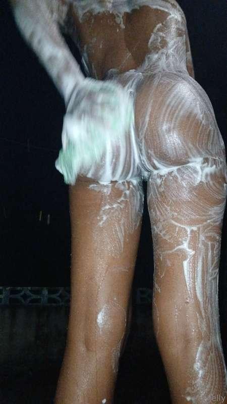 jelly_booty image #3