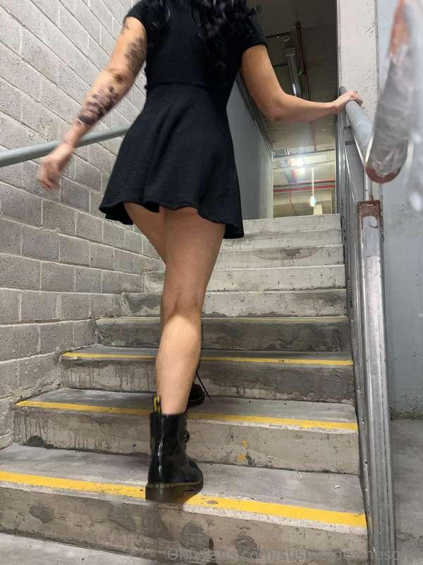 Follow me.. 🖤