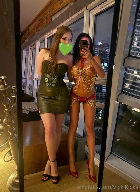 Should we bust some balls together? 😈 with sadistic @evilwom..