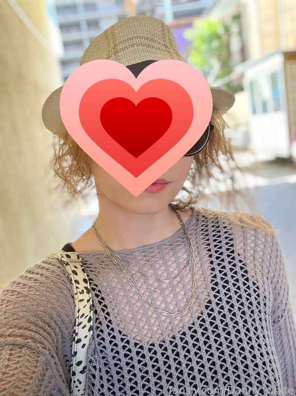 Cute mode 😇

I know how much you like it, lover ❤️

#fyp #dannywhite #face #beauty #smile #cute #natural #amateur #hotwife 