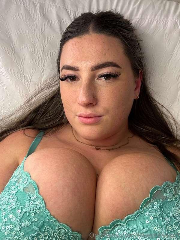 bluedressgirl image #0