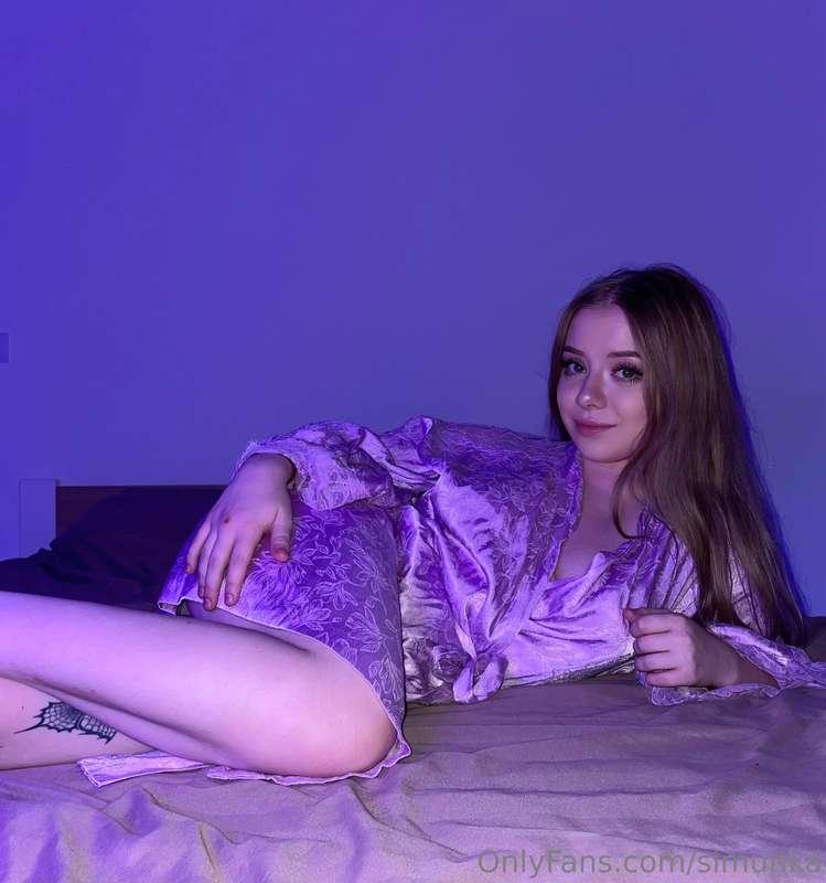 Zkrotil bys takovou sexy dračici?💜 Napiš mi to do zpráv a uv..