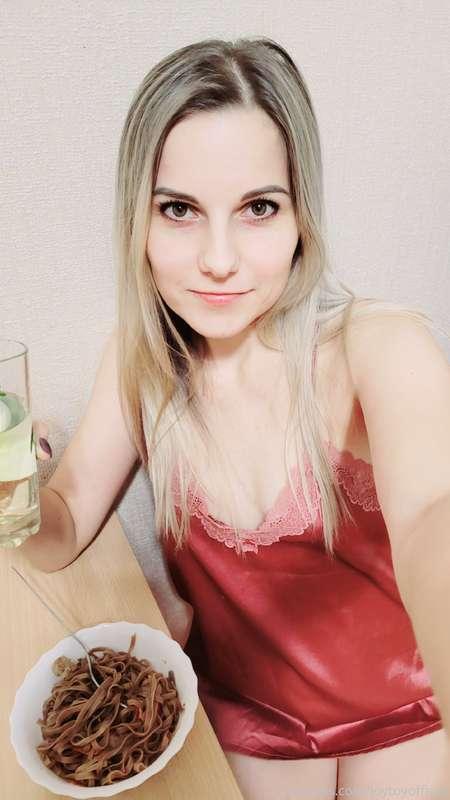 Bon appetit for me, have a great weekend for you!😘
