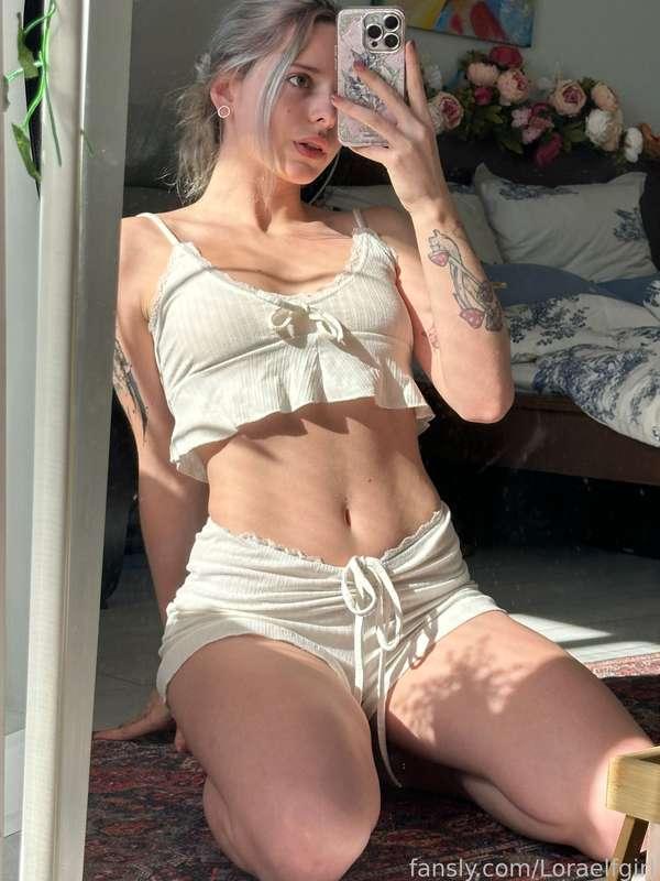 loraelfgirl image #3