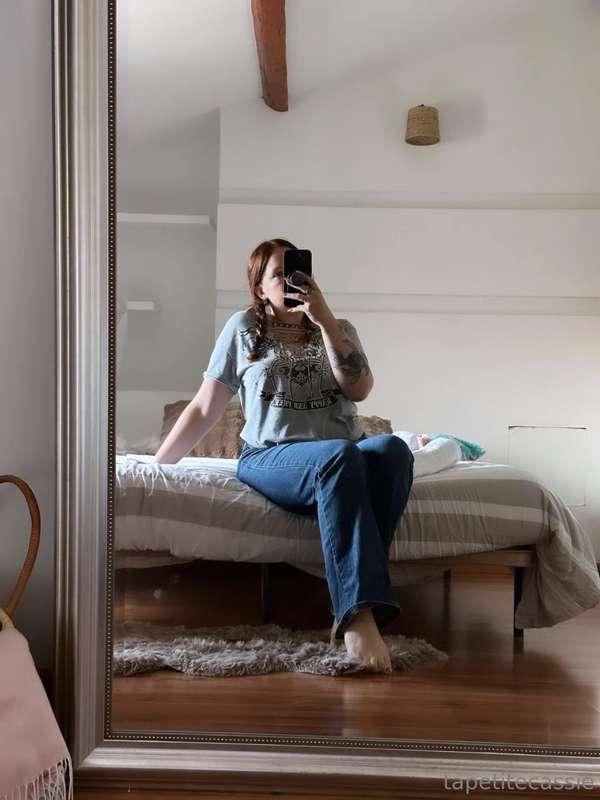Le lit avant qu'il y ai un pied en moins... À ton avis comme..