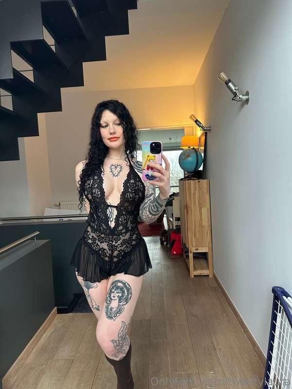 What’s your favorite set?🖤😇