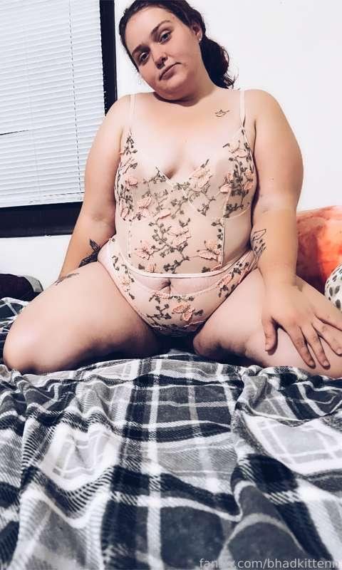 bhadkittenn image #1