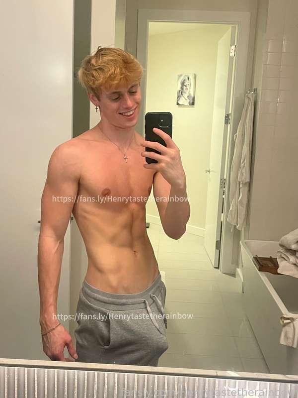 henrytastetherainbow image #1