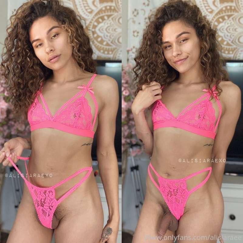 I bet you would have fun fucking me all night in this for ou..