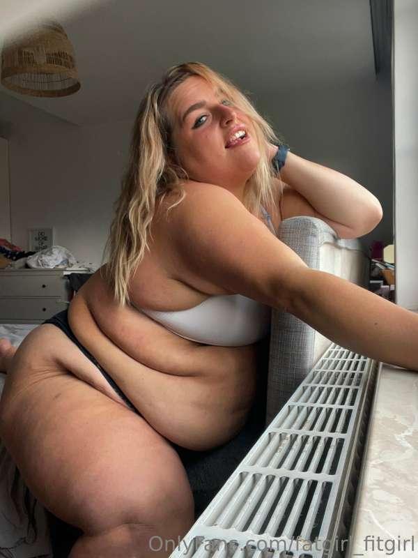 👅👅👅
