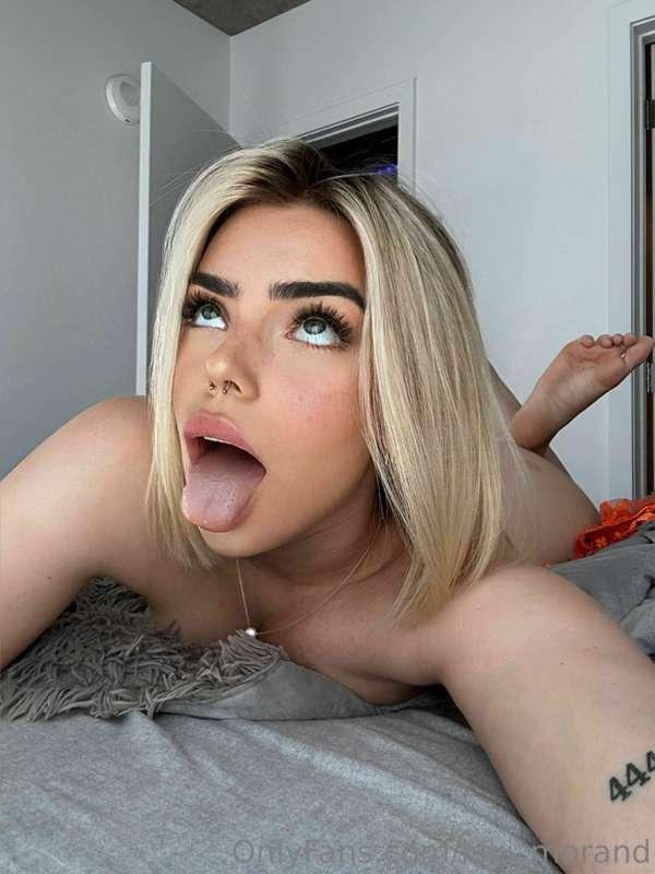 Daddy please cum in my mouth, I have been a really good girl..