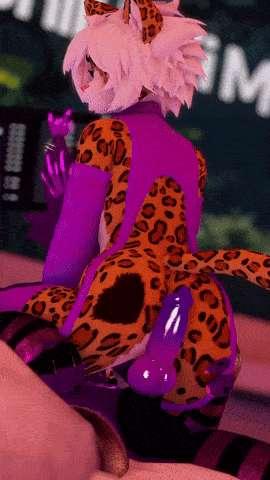 kitty just can't stop grinding~