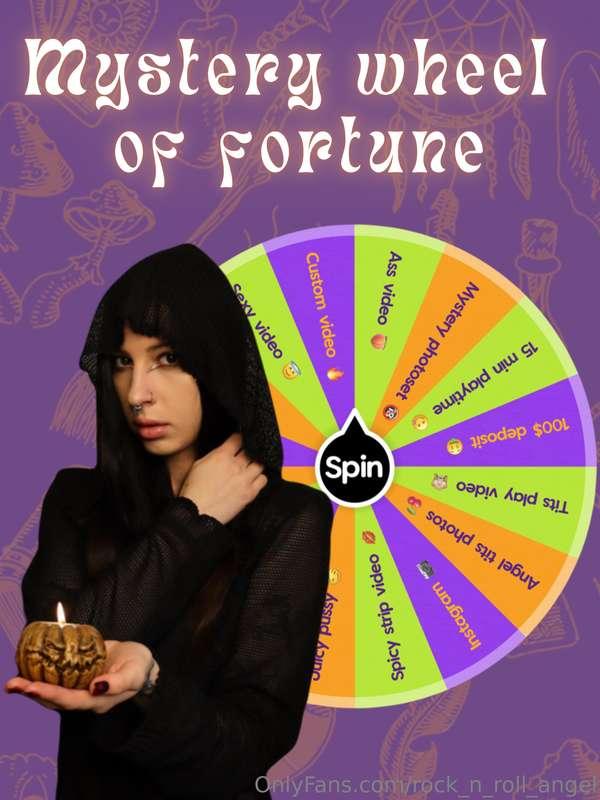 Autumn is the best time for a MYSTERY WHEEL OF FORTUNE 🔮👻You..