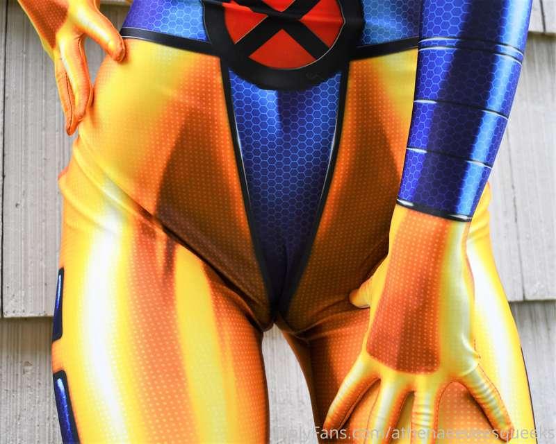 athenaeeveesqueeks image #1