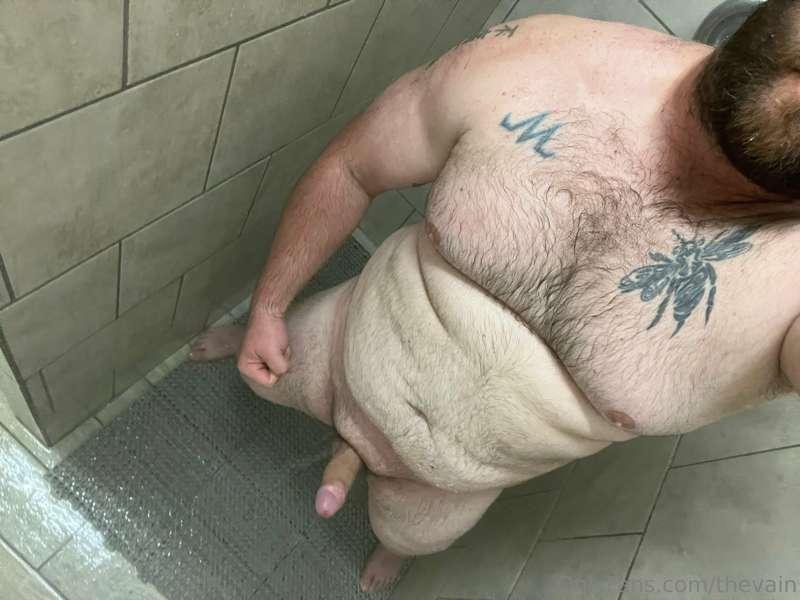 Peaking at a Viking cock huh ;)