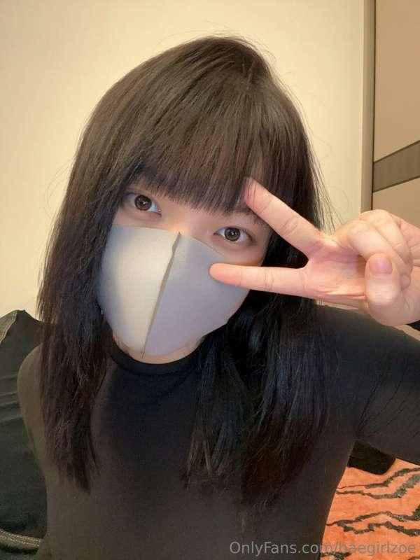 In case you missed it, I cut my hair <3 don't I look so inno..