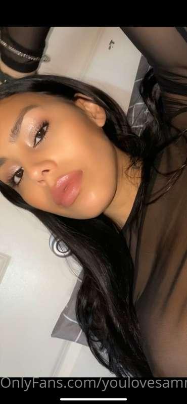 TBT PIC 🤳🏼😗😜😙 lips 👄  for days 💦💦💦💦✨