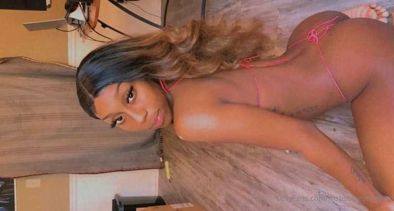 Im so cute dont u want to fuck me?🥵💦😍
