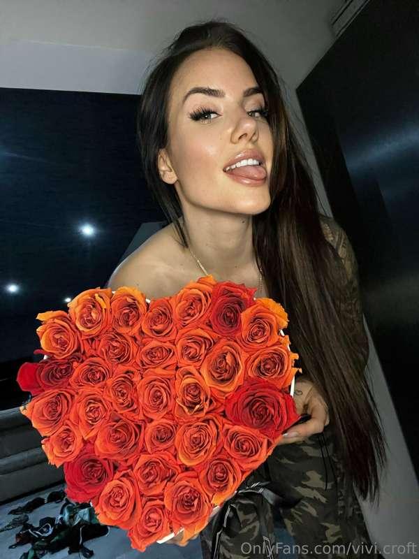 I love flowers, would you give me some?