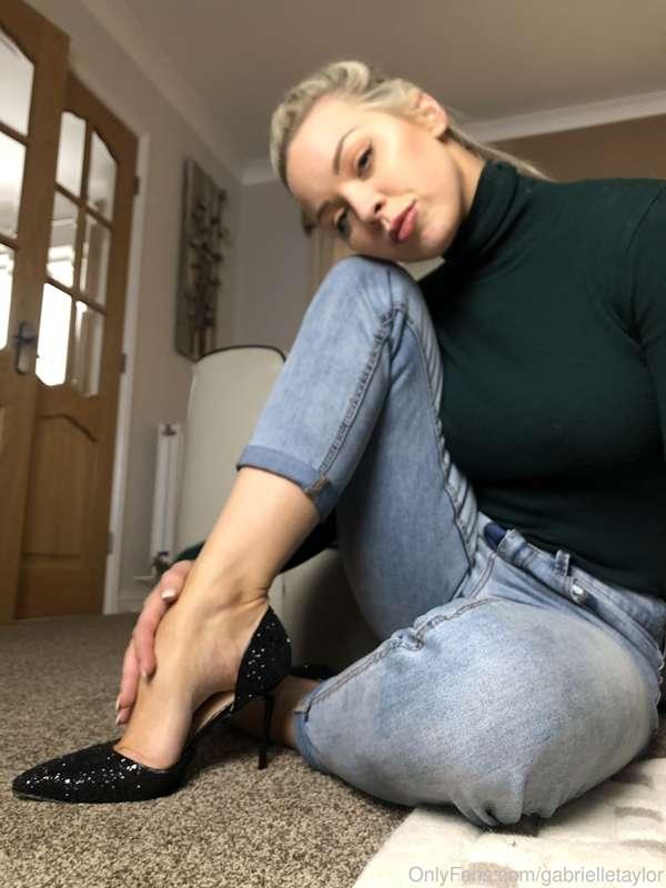 Who’s ready for today’s video ❤️🦶