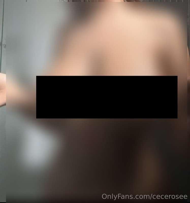Big Naked Titties In the shower💦 Full length shower Vid comi..