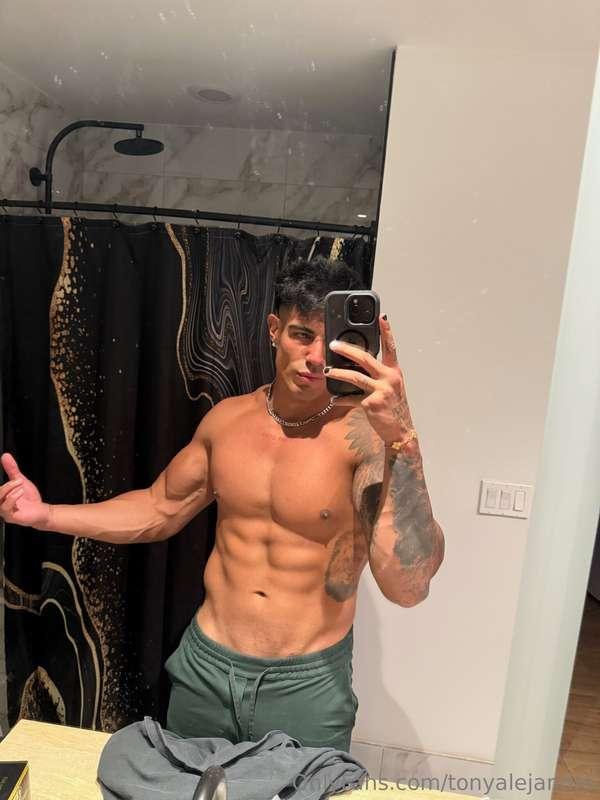 Going to be 20 mins late to the live tonight ;) see you then..