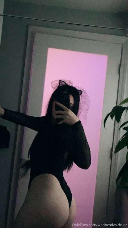 Who wants to watch me get fucked from behind? 😈