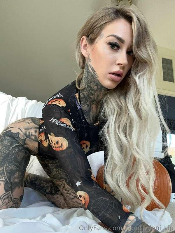 Too hot to scroll past. Don’t say I didn’t warn you 💋
