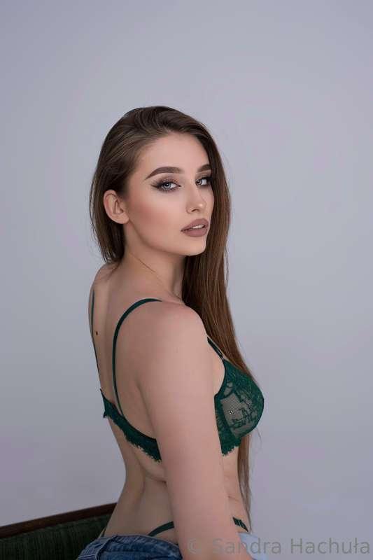 🤑