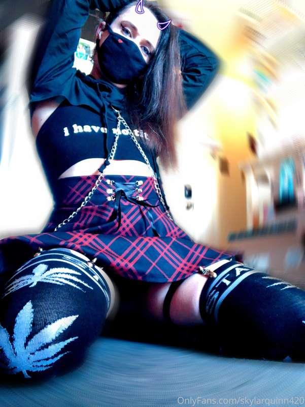 skylarquinn420 image #0