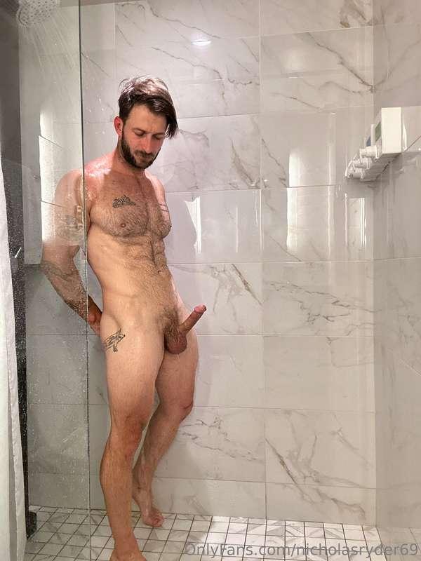 Shower Time 🚿