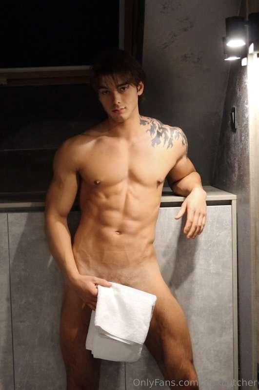 Towel on, but the heat is definitely turned up 😉