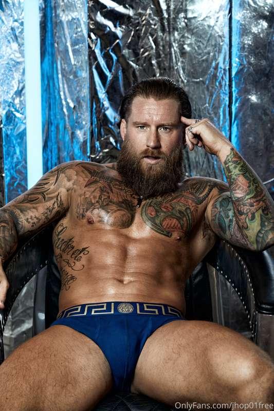Running a sale for the next 48 hours on my VIP account. Yes,..