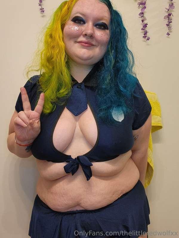 thelittleredwolfxx image #0