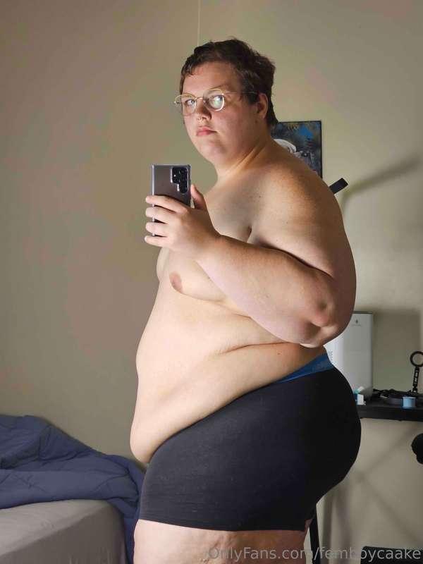 Taking daddy applications, 😘