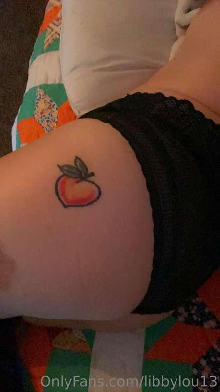My peach could use a little attention 👅