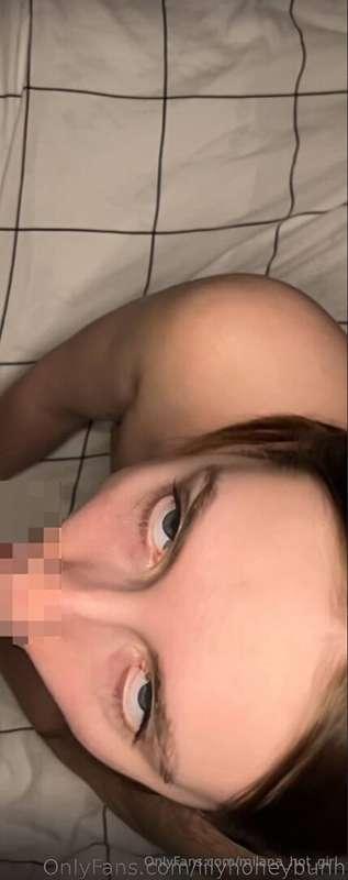 🖤👅 Sweet face. Dirty thoughts.💗 @lilyhoneybunny — tap in now..