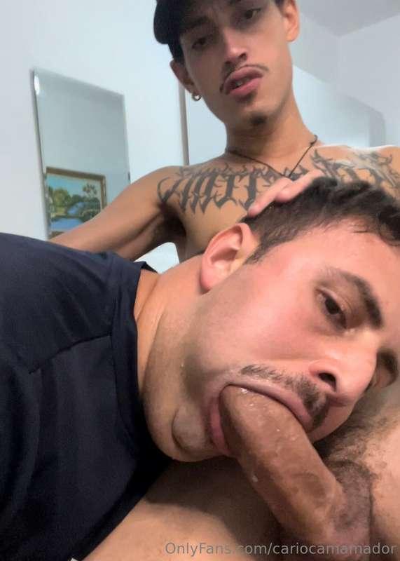 Twink with a delicious thick cock 🍆😛🔥😈💦🤤
