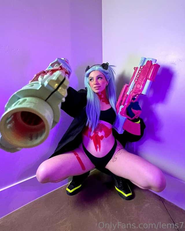 rebecca from cyberpunk cosplay 🫶🏼
