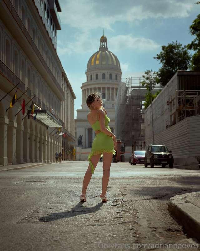 the buildings are beautiful, don't u think so? 🤭