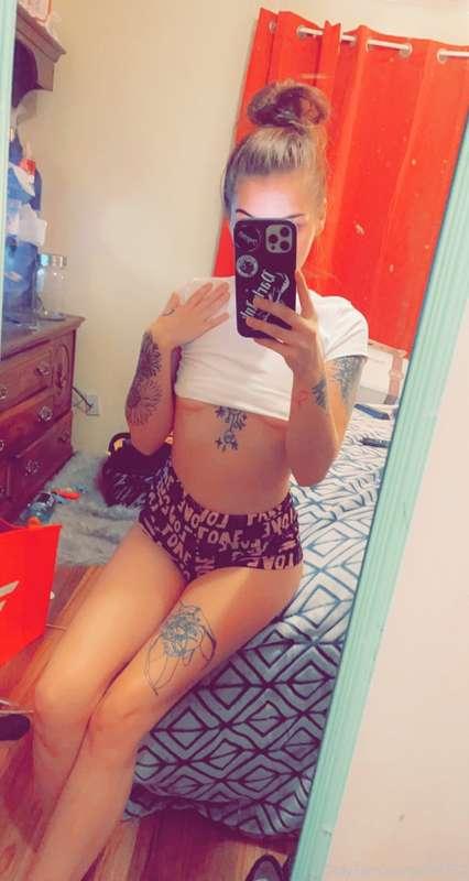 Off to work for the night 😉 gonna post some better content t..